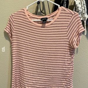 Rue 21 striped t-shirt